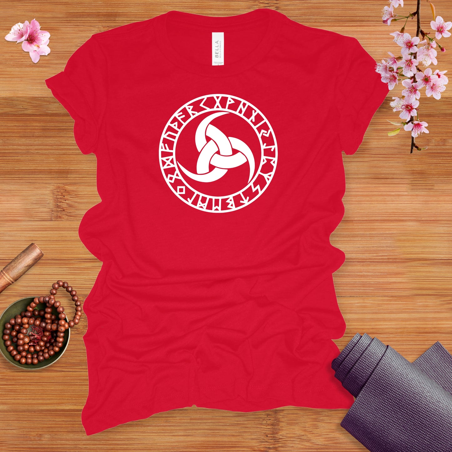 Triskele White Fitted