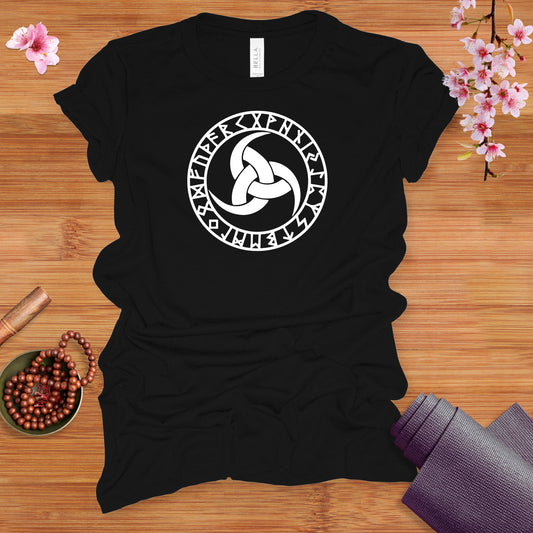 Triskele White Fitted